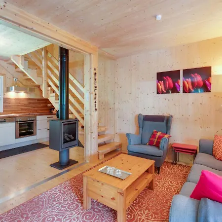 Detached Wooden Chalet In Styria Facing South With Sauna Alpesi faház *